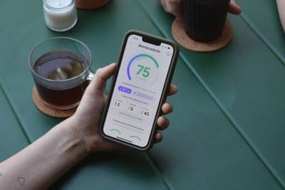 ⚕️ Examedi suma función de monitoreo y alertas de salud en su aplicación