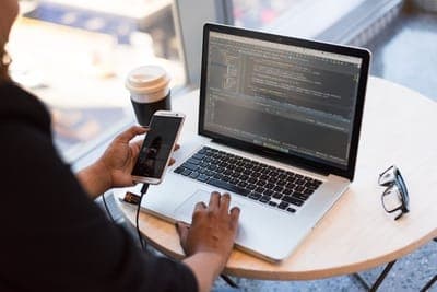 💼 Deel busca impulsar a los nómadas digitales