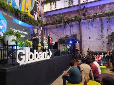 🚀 Globant compra Exusia para expandir sus servicios de IA y datos