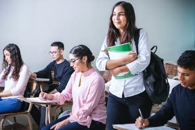 🚀 Outsmart Education recauda $13M liderados por Khosla Ventures