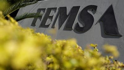 🏦 FEMSA busca licencia bancaria para Spin by Oxxo