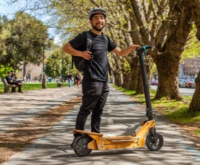 🛴 E-Wood busca fomentar la micromovilidad sostenible en Chile