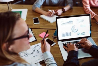 🌱 Fintechs ecológicas transforman la inversión: Alexis Nickin Gaxiola