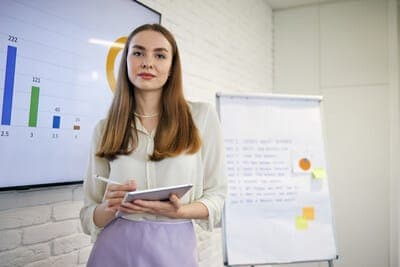 📚 Coursera presenta nuevas funciones de integridad académica para universidades mexicanas