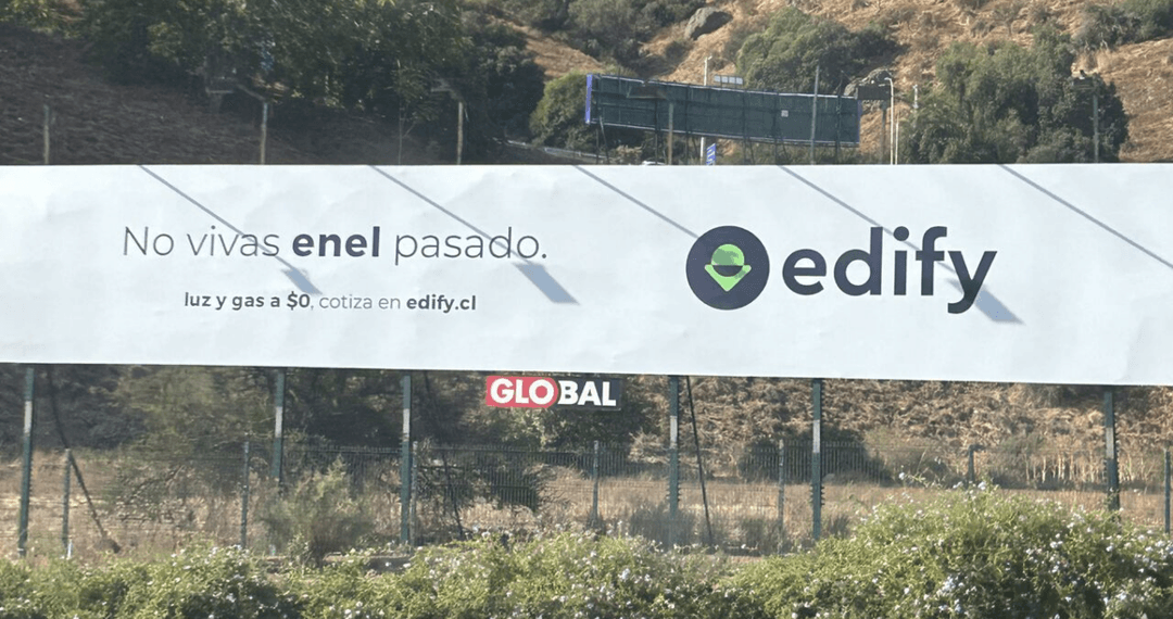 🚀 ⚡ Edify vs. Enel: Conflicto por cartel publicitario de startup energética en Chile