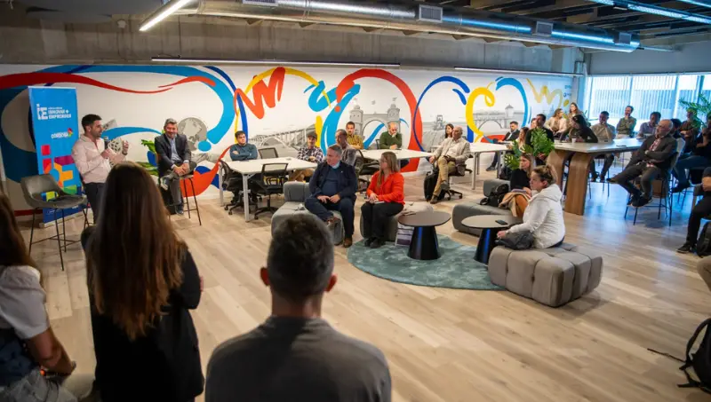 🚀 Agencia Córdoba Innovar y Emprender lanza Semilla y Triple F y abre coworking Núcleo