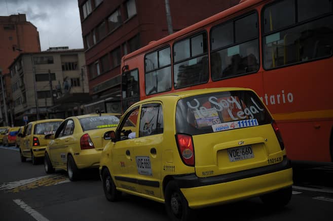 🚀 🚕 Bogotá establece nuevas reglas de seguridad para Uber, DiDi y apps de movilidad