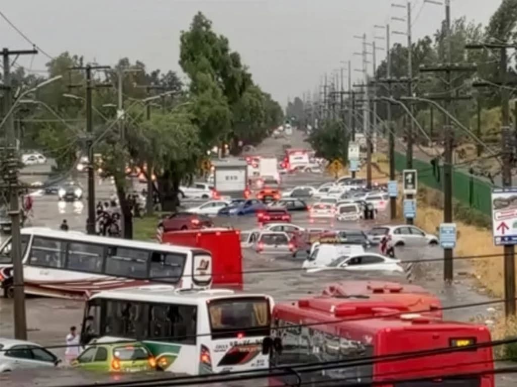 🤝 Cheaf lanza plataforma de donaciones para damnificados en Chile y Venezuela