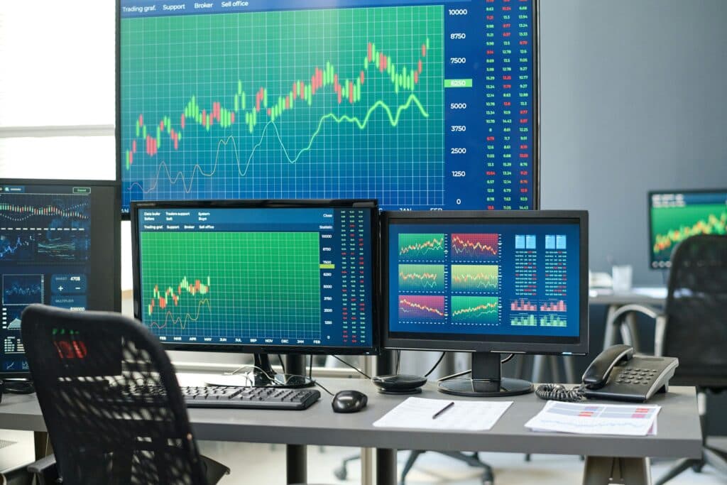 🚀 Webull se lanza oficialmente al mercado mexicano tras fusión con Flink