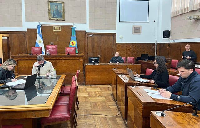🛒 Polémica por cláusula en el convenio entre la Municipalidad y Mercado Libre
