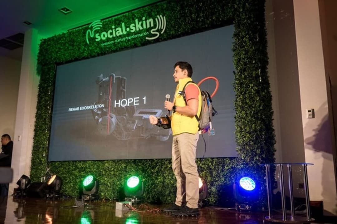 🚀 Davivienda y Seguros Bolívar lanzan la 8ª edición de Social Skin para emprendedores sociales