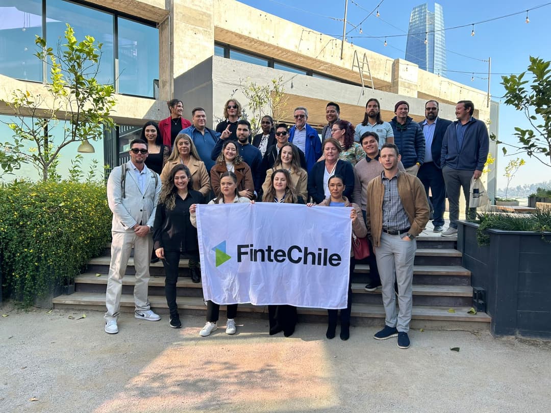 🤝 FinteChile recibe a estudiantes de Rollins en Global66 y Simpli durante el Fintech Tour