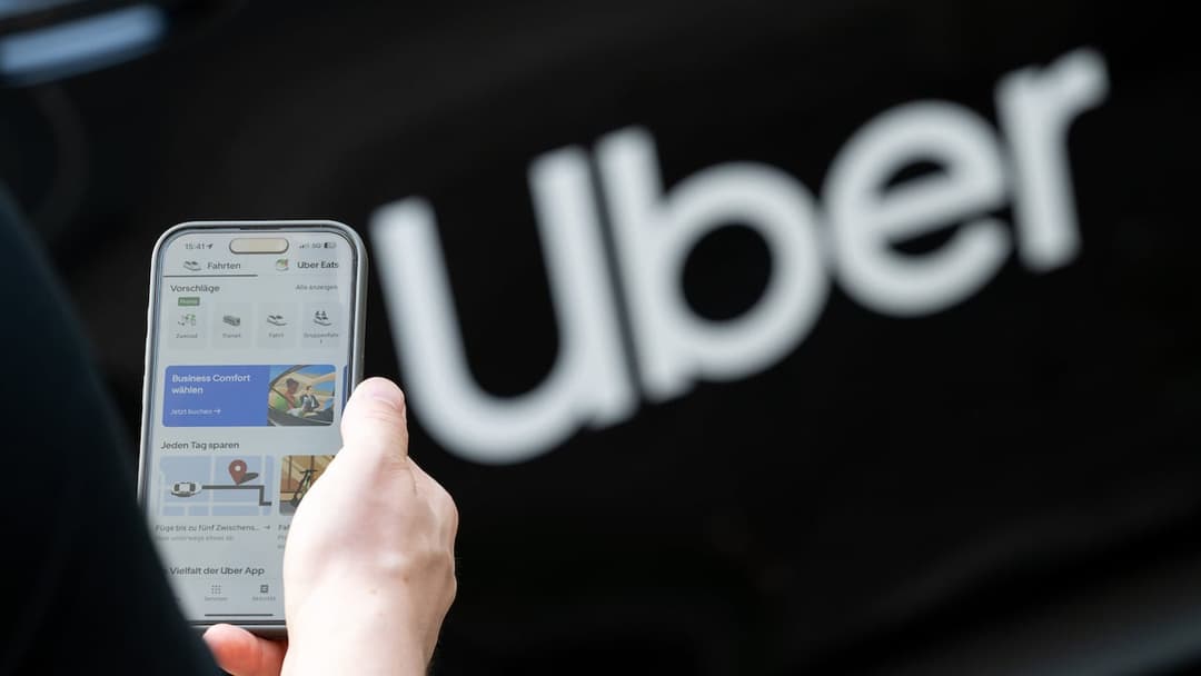 🌎 🏨 Uber diversifica su plataforma y lanza servicio de reserva de hoteles mediante alianza con Expedia