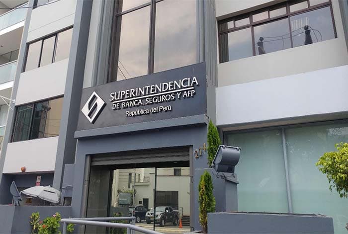 🚀 💡 Inversiones IO celebra expansión del sandbox regulatorio de la SBS