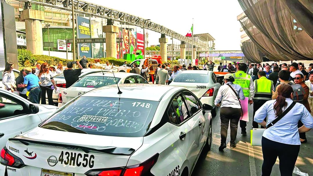 🚀 🚫 Operativos contra Uber y DiDi en el aeropuerto de la CDMX