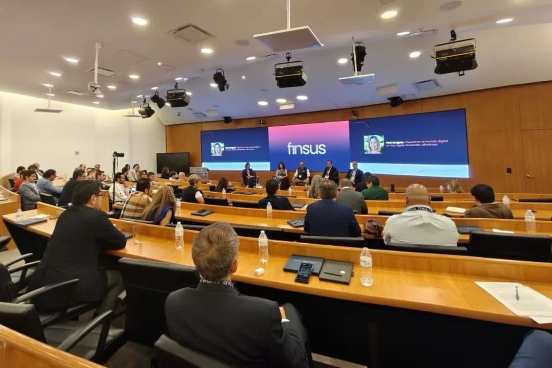 🚀 Finsus lanza Tarjeta de Crédito Garantizada en El Buen Fin 2025