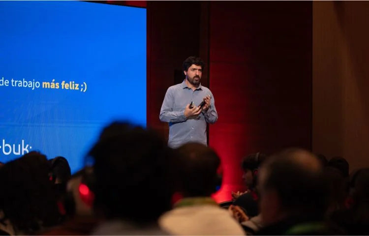 🚀 Buk destaca integraciones y visión de IA en el ERP Summit Chile 2026