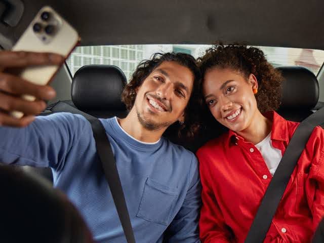 🌎 🚗 Yango Perú lanza categoría Confort+ y servicio para empresas