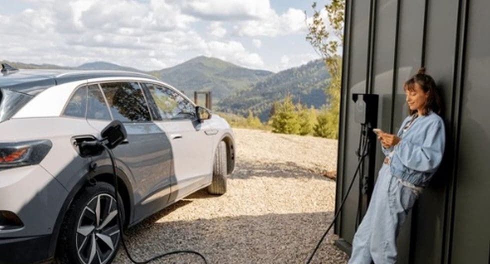 🌎 🔋 U Power inaugura estación inteligente de intercambio de baterías y llega a Perú