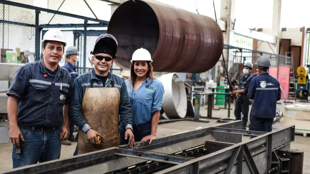 🚀 Fundación Bolívar Davivienda lanza becas del 80% para pymes con Emprende País