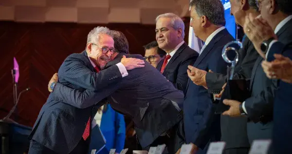 🚀 🏆 Tec de Monterrey y Xignux premian la innovación y el emprendimiento científico con el Premio Rómulo Garza 2026