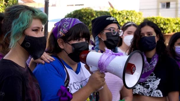 🚀 📉 Brecha de género: Mujeres en LATAM tienen 19% menos probabilidad de liderazgo según Rankmi