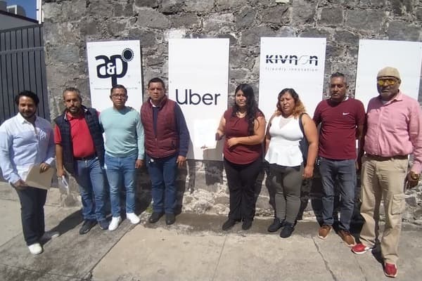 🚀 🚗 Conductores de Uber y Didi piden seguridad y prórroga para la cédula vehicular en Puebla