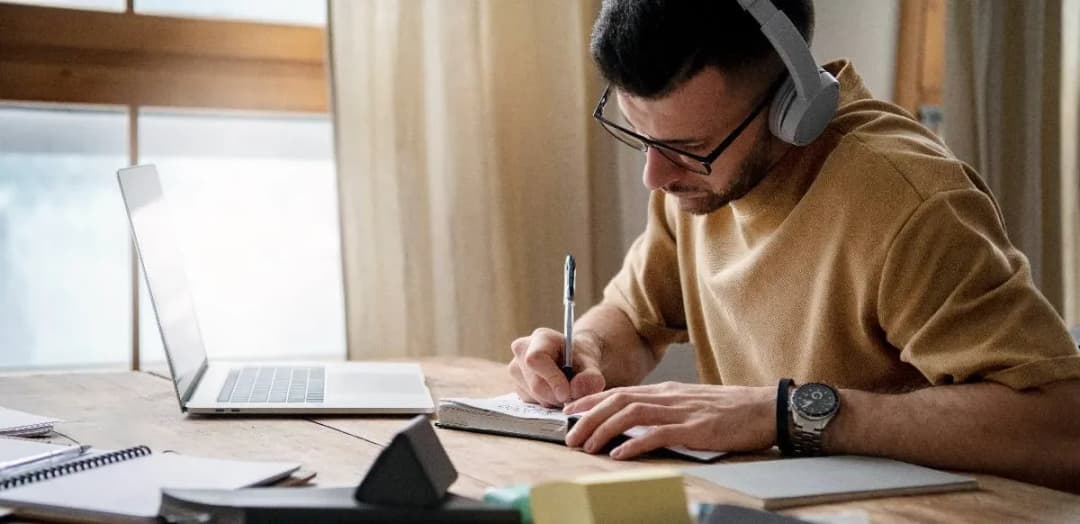 🚀 🎓 Guayerd e IBM lanzan 4.000 becas de IA para talento en Latinoamérica