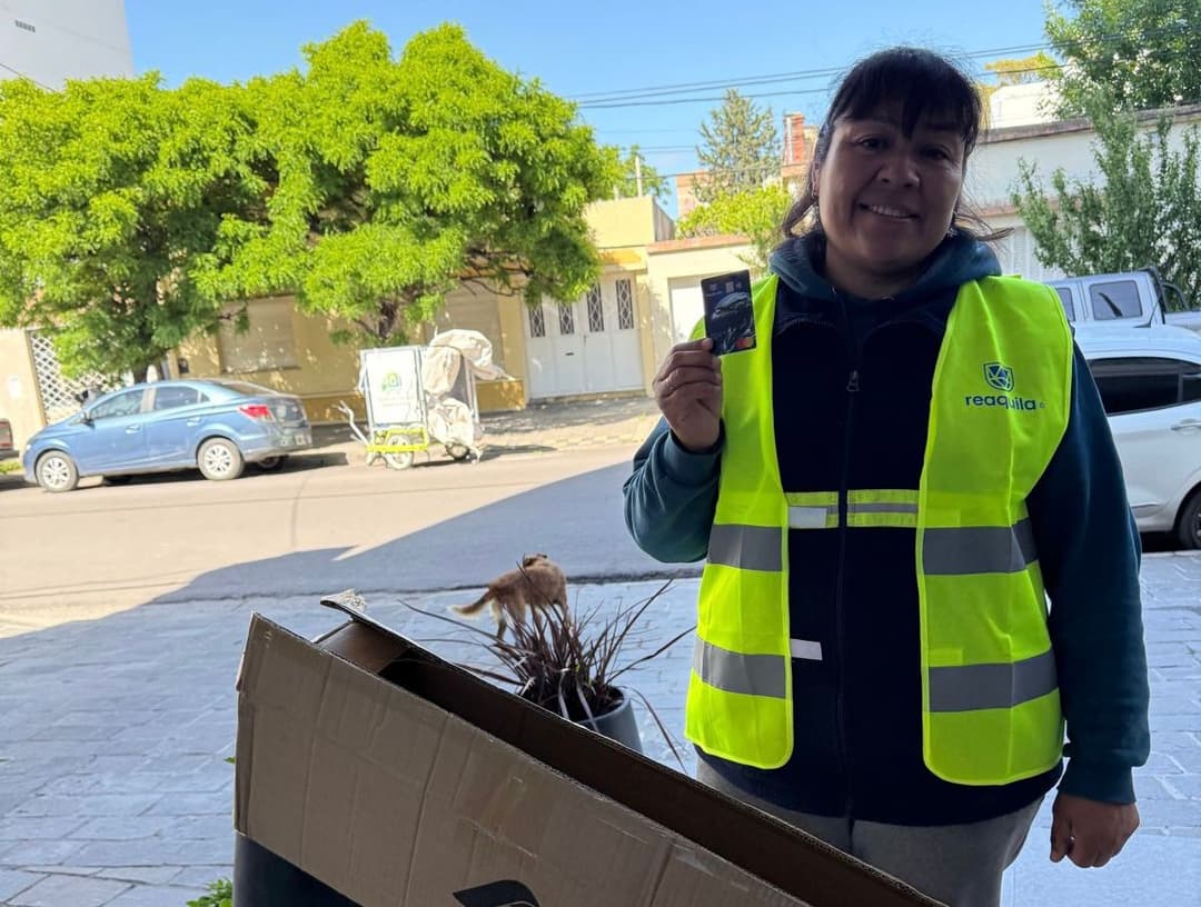 🚀 ♻️ Reaquila presenta billetera digital para recicladores urbanos en Argentina