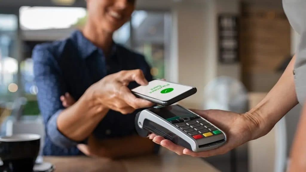 💰 👜 Takenos llega a Perú tras ronda de US$ 5 M