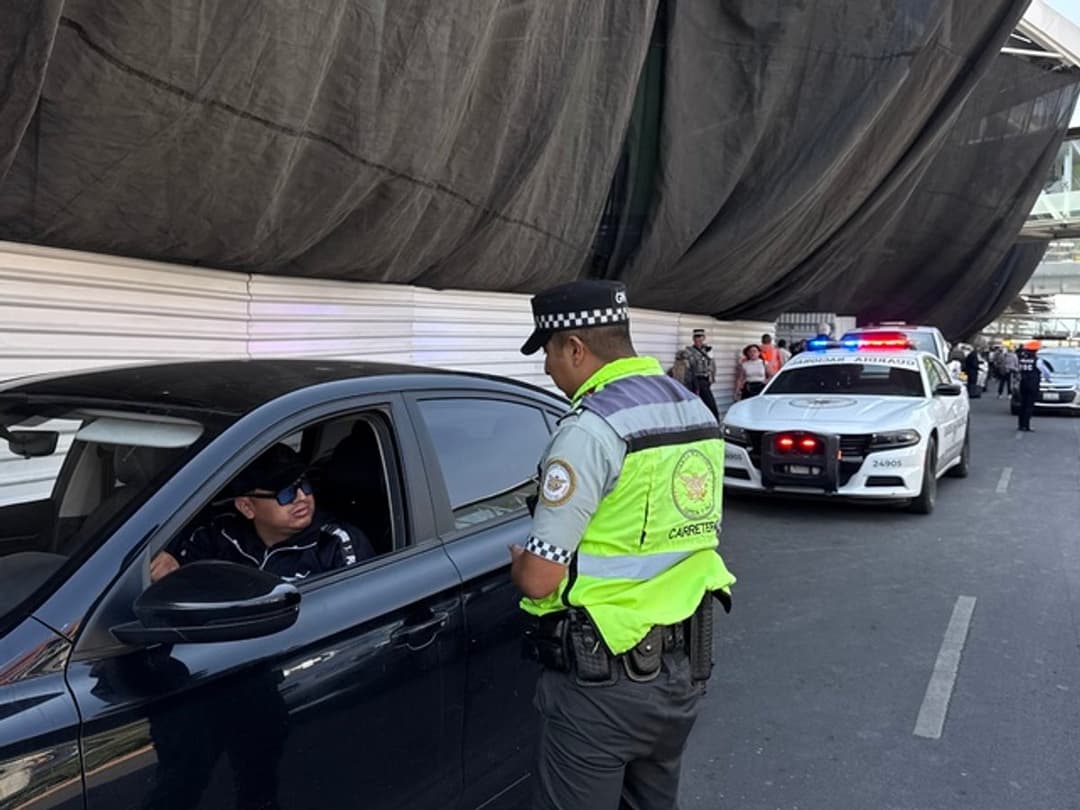 🚀 🚗 DiDi, Uber e InDrive negocian con el gobierno mexicano el acceso a aeropuertos