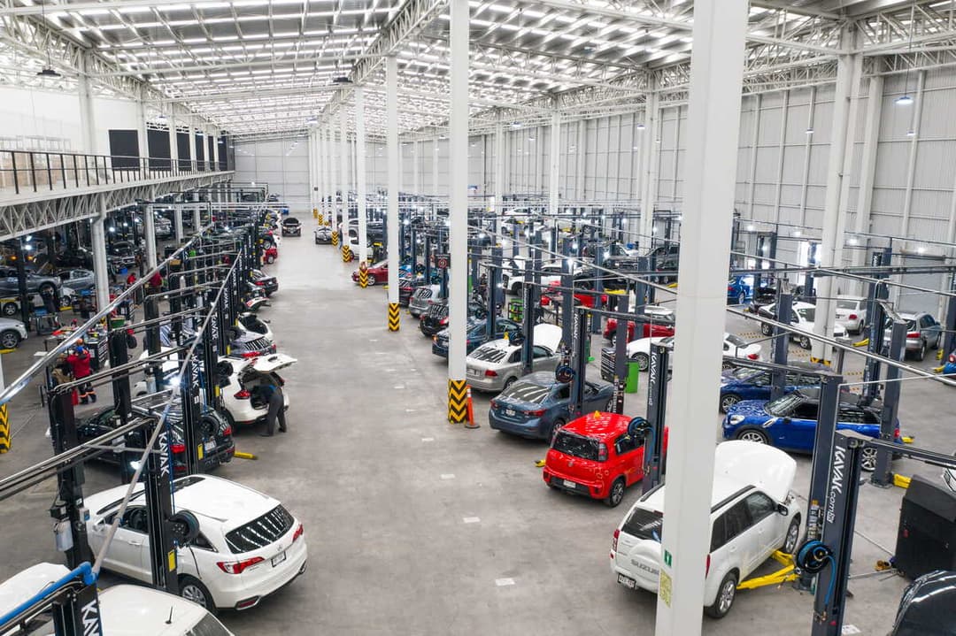 🚀 🚗 Kavak y Walmart lideran ranking de resolución de quejas de Profeco