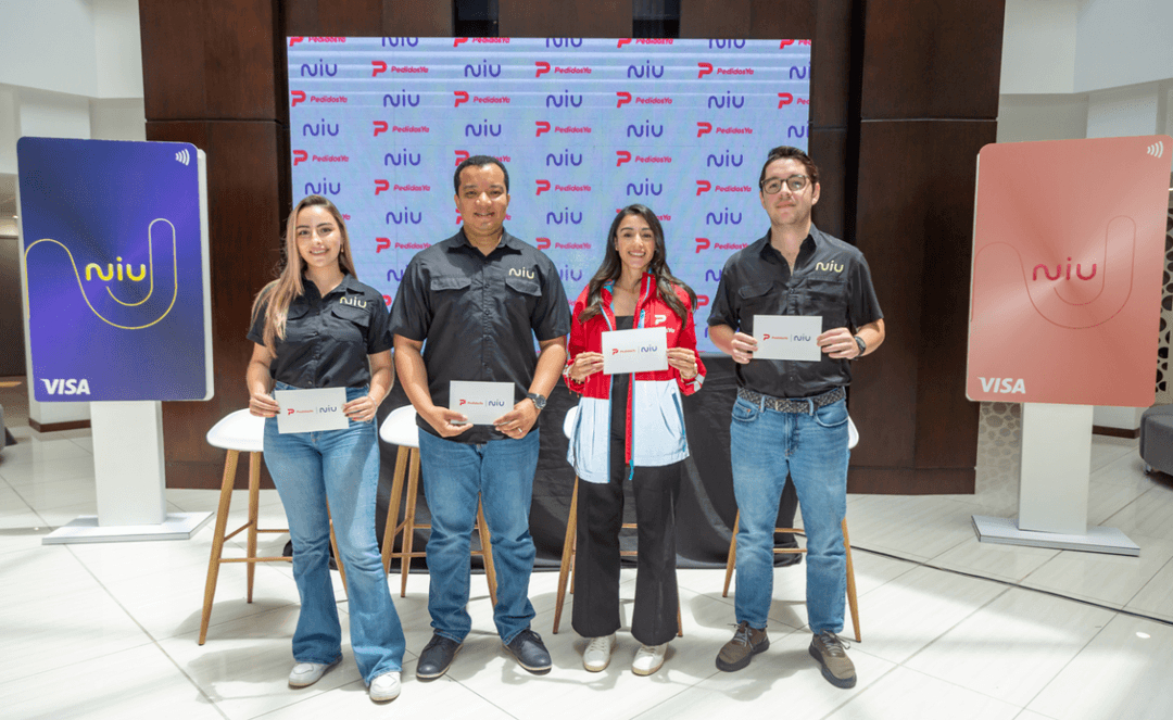 💳 Niu y PedidosYa lanzan tarjeta de débito instantánea en El Salvador