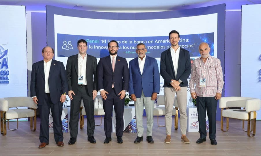 💳 República Dominicana alcanza madurez en transformación digital financiera según líderes del sector