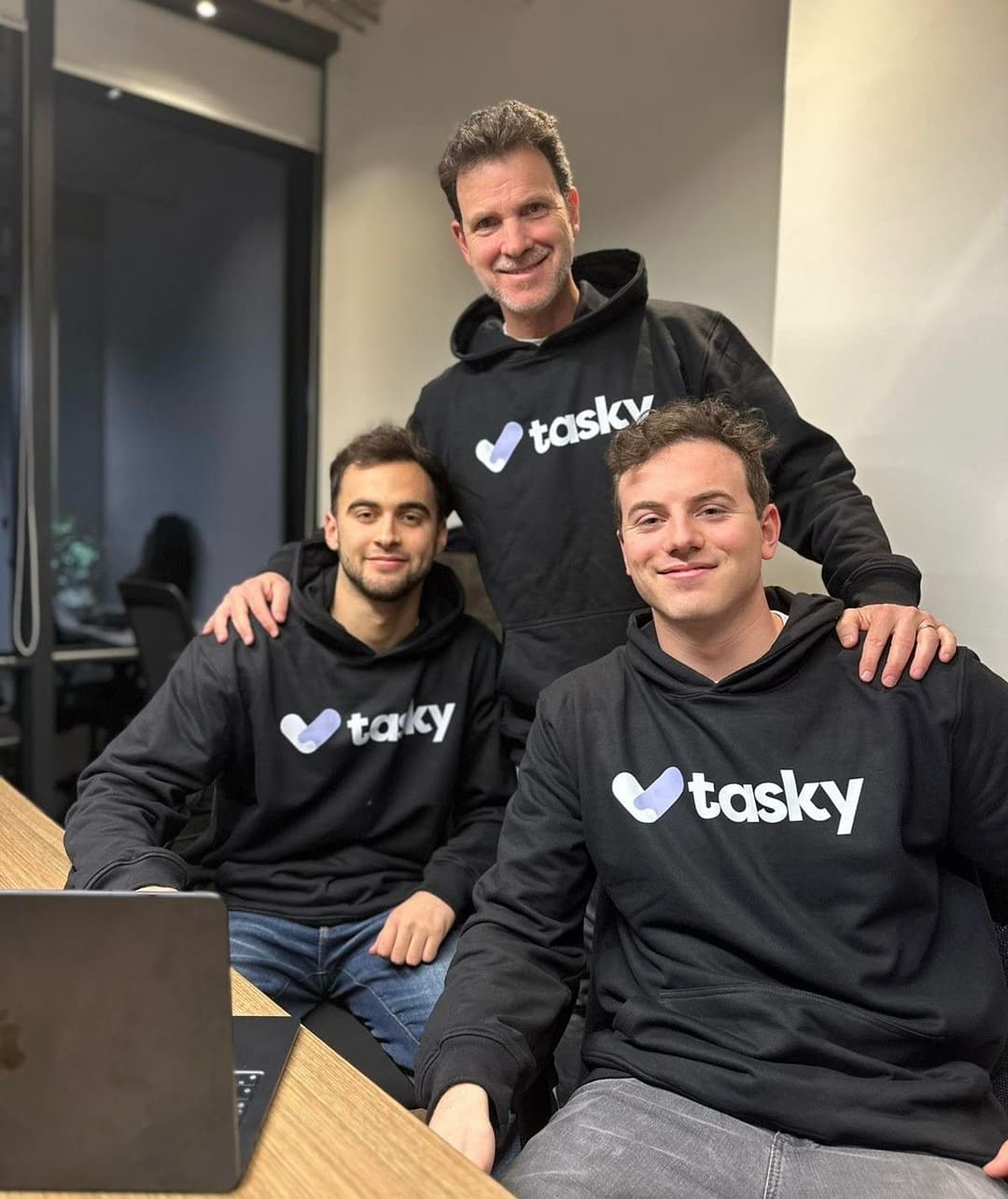 🚀 Tasky acelera su crecimiento con nuevos servicios para empresas y anuncia ronda de capital