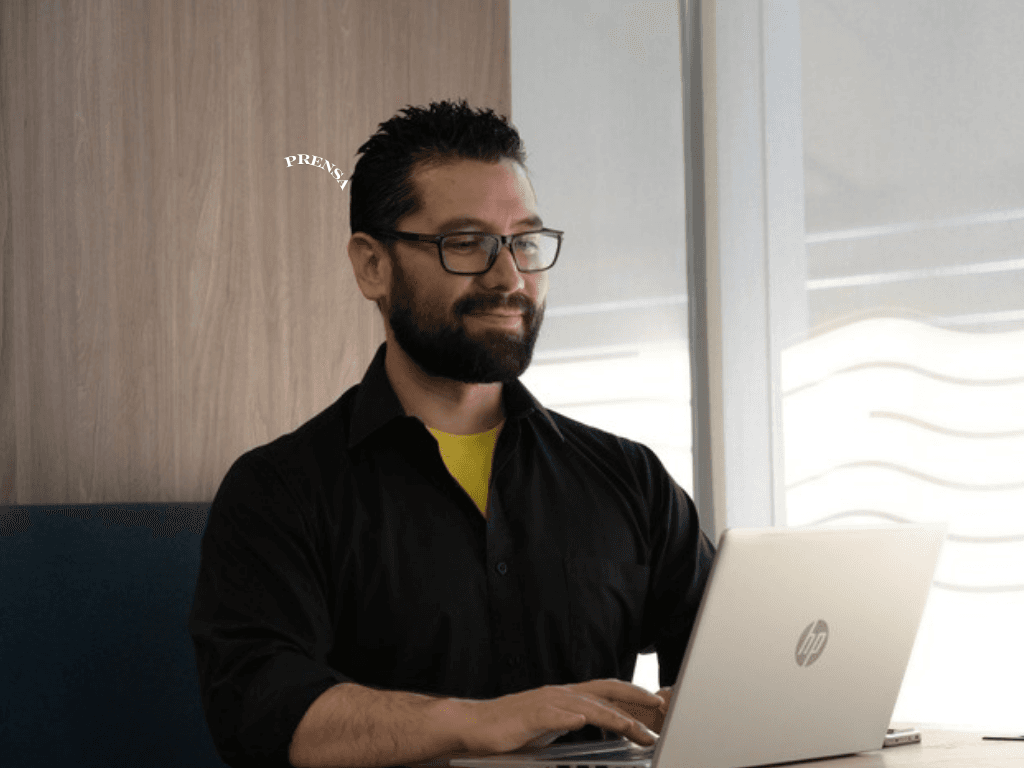 🤖 Medellín y AWS lanzan 5.000 becas en Inteligencia Artificial Generativa