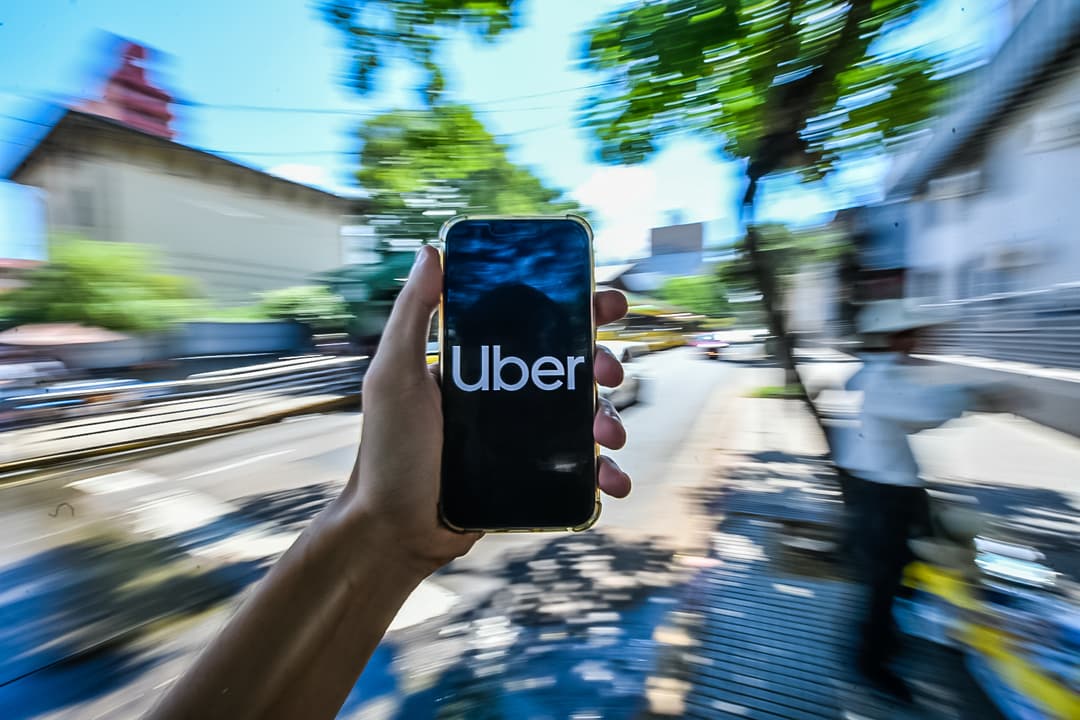🌎 🚗 Uber expande su oferta de transporte digital en Oberá
