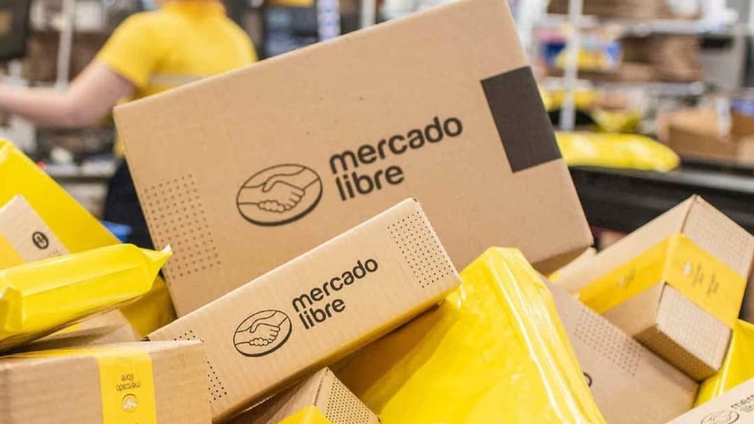 📚 Corporación del Libro acusa a Mercado Libre de permitir venta de libros falsificados