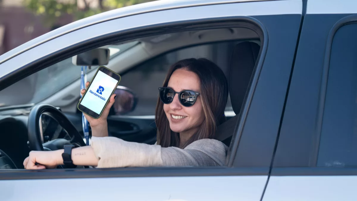 🚀 🚗 Rentennials alcanza 20 reservas diarias y proyecta 122% de crecimiento