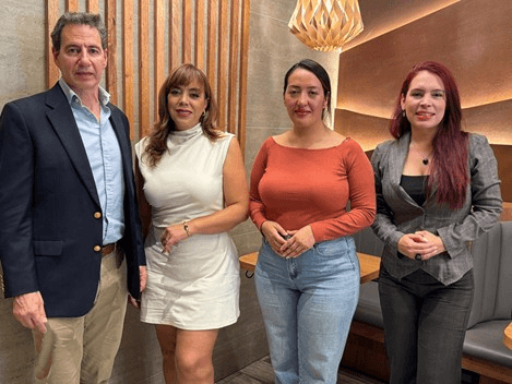 🌎 🚚 Drivin expande alianza con WINS para impulsar equidad de género en Ecuador