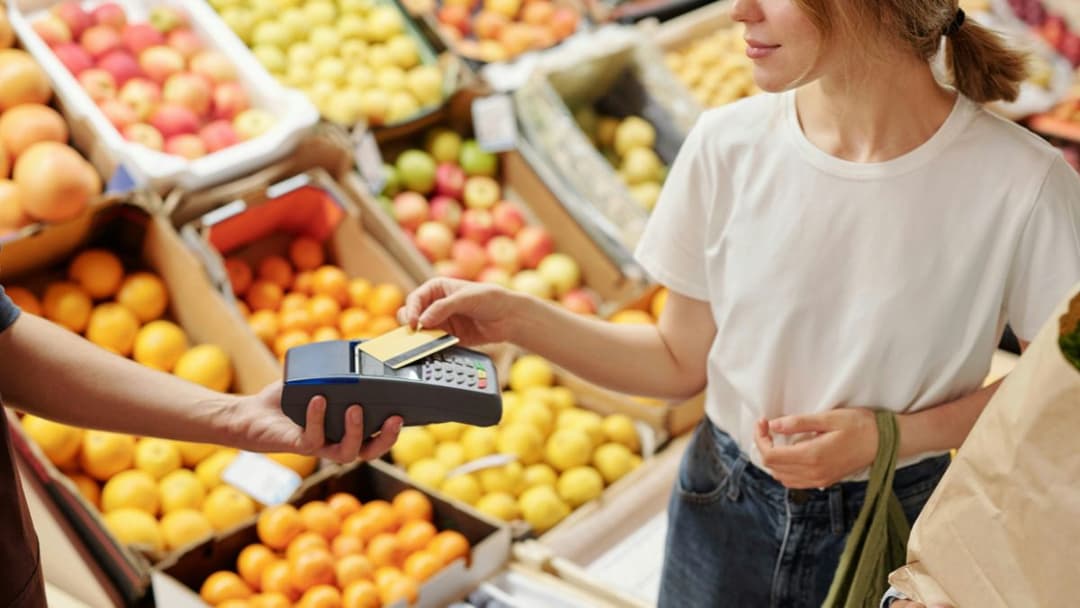 💳 Mercado Pago integra más de 10 mil tiendas de barrio a su red digital