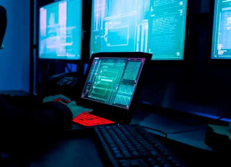 🚀 🛡️ Reportes de ciberataques a Nubank, Davivienda y la Alcaldía de Medellín encienden alarmas en Colombia