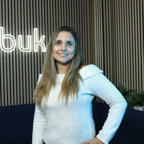 🚀 Buk expande su operación en Colombia con oficina en Medellín