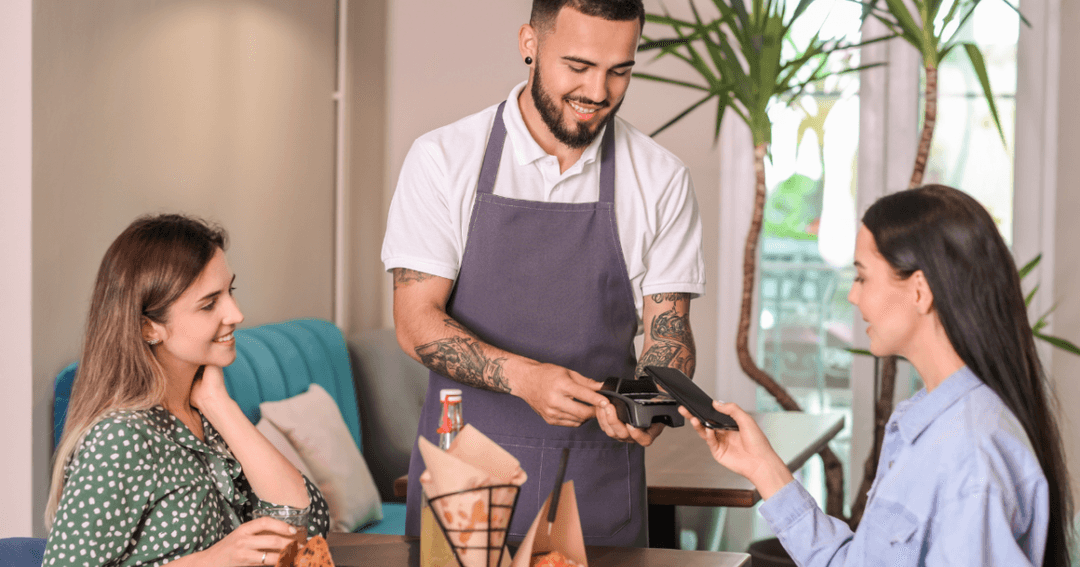 💳 Redeban se integra con Oracle para digitalizar pagos y gestión en restaurantes de Colombia