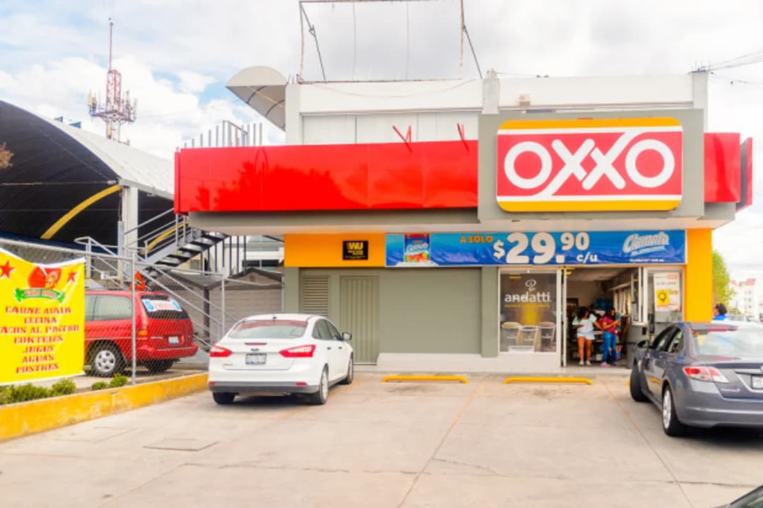 🏪 OXXO fortalece su posición mediante innovación digital y crecimiento en Latam