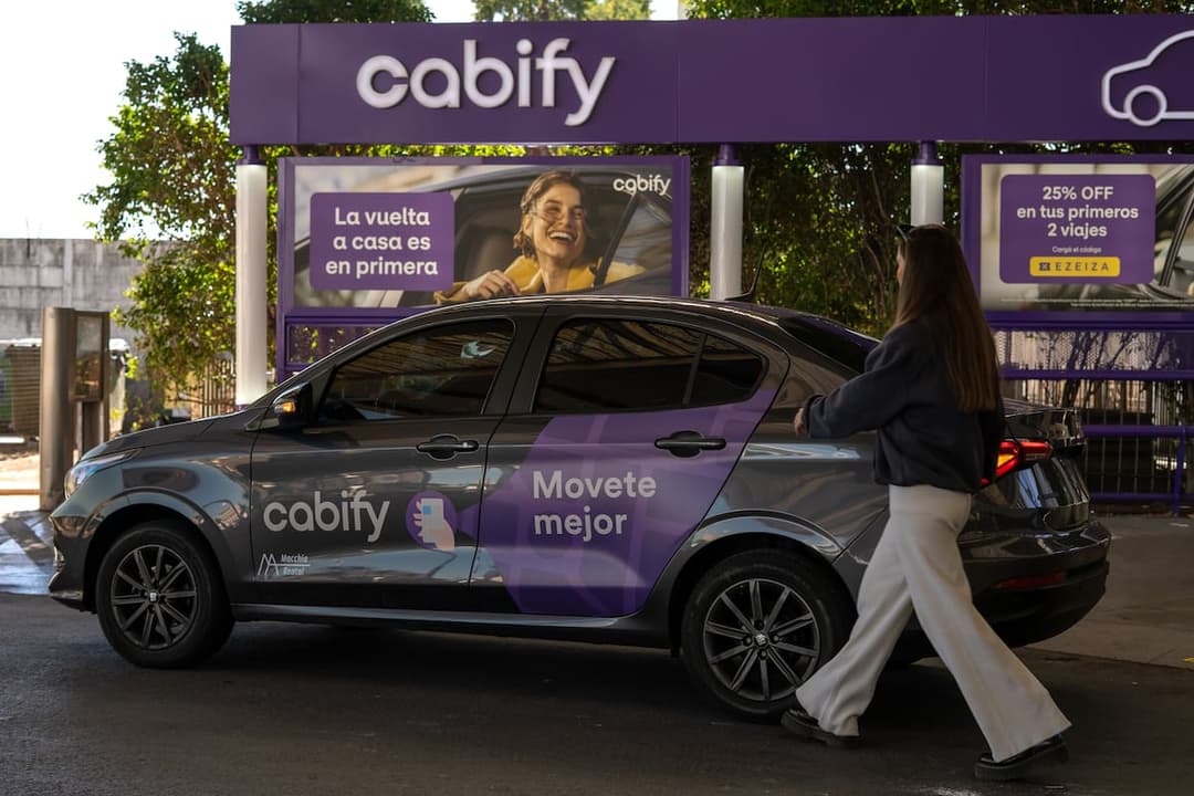 🚀 🚗 Cabify lanza puntos de encuentro exclusivos en Ezeiza y Aeroparque