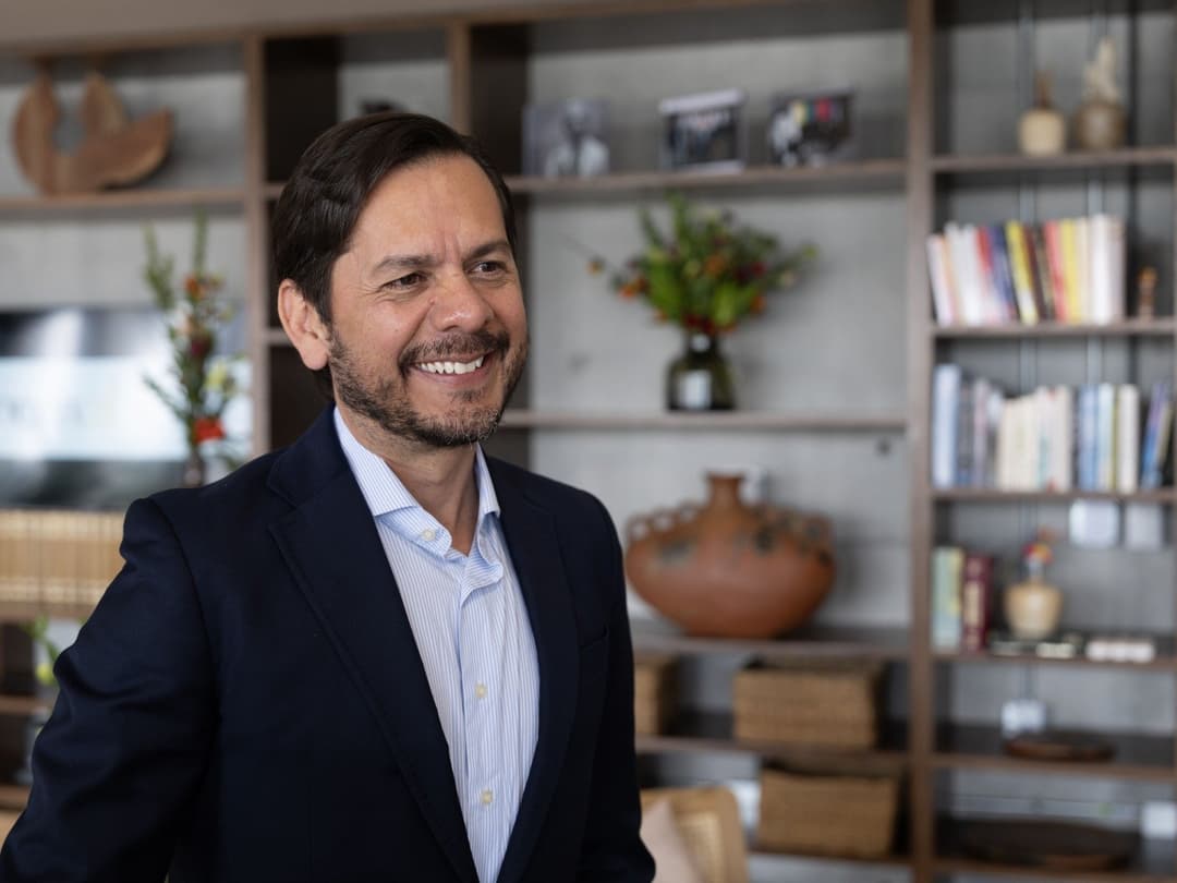 🤖 Dr. Chávez-Badiola y Conceivable revolucionan la FIV con AURA