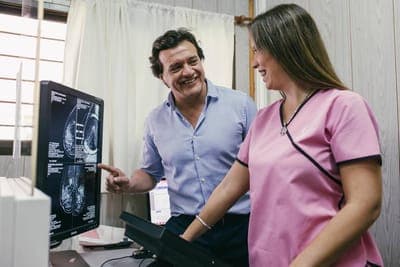⚕️ MamoTest busca salvar a mujeres con cáncer de mama