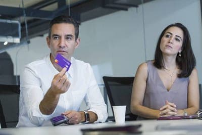 💳 Nubank recotará su valuación en su IPO 