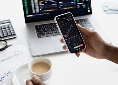 💳 Trii anuncia su función de trading de acciones globales